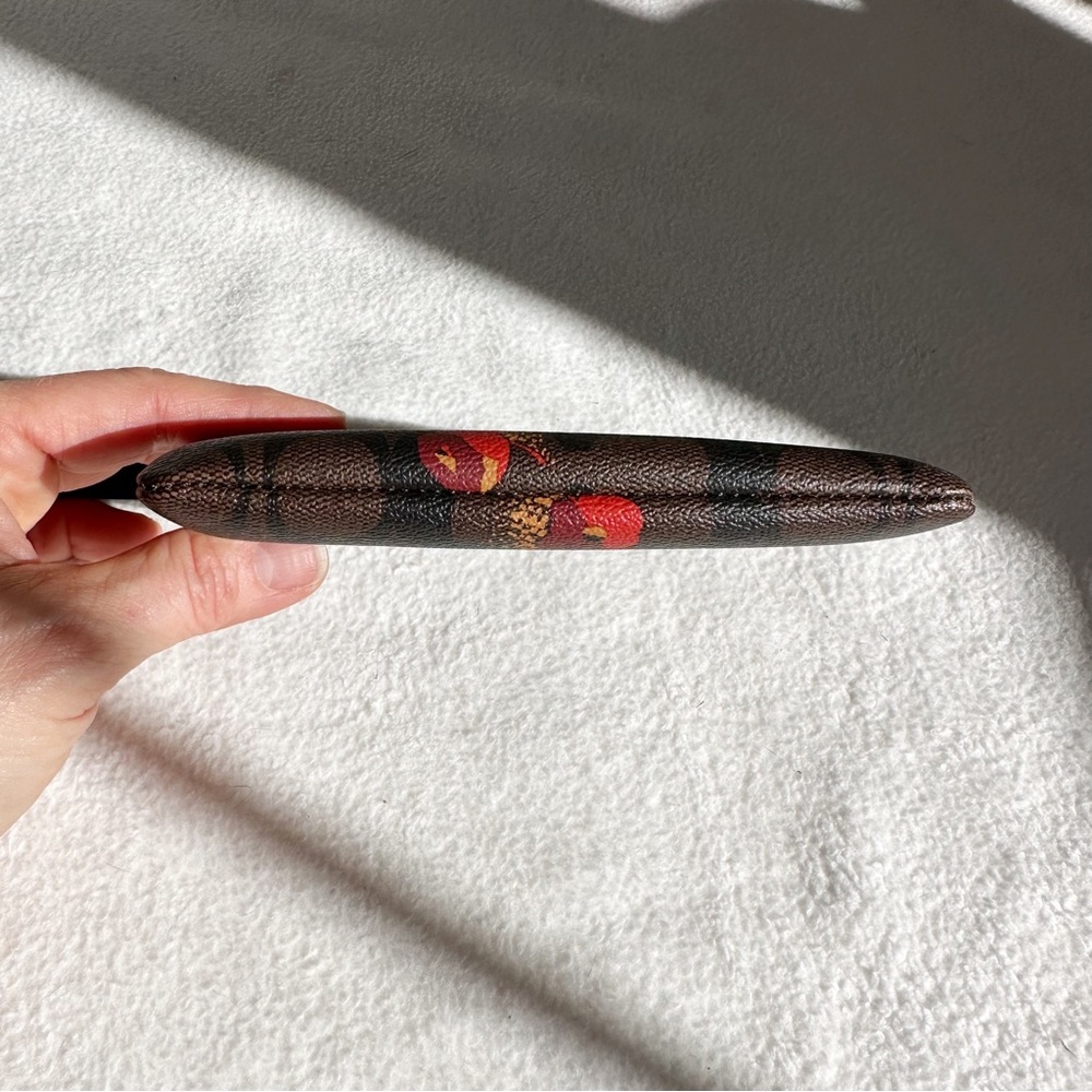 Coach Signature Poppy Floral Corner Zip Wristlet in Brown Black Multi NEW - Picture 8 of 16